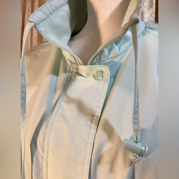 Hot Spices light green parka with pockets. M/L - Picture 3 of 6